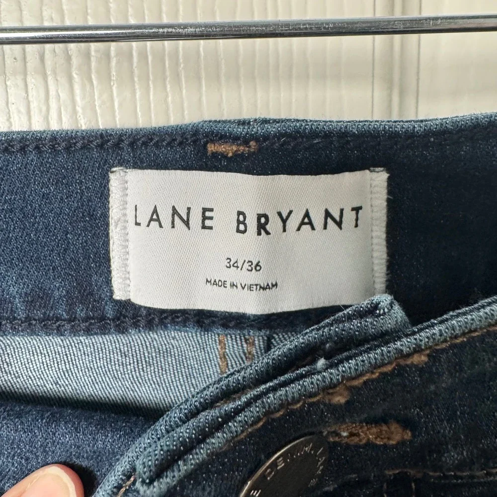 Lane Bryant Jeans Women 34/36 Blue Signature Fit Bootcut‎ Mid-Rise NEW